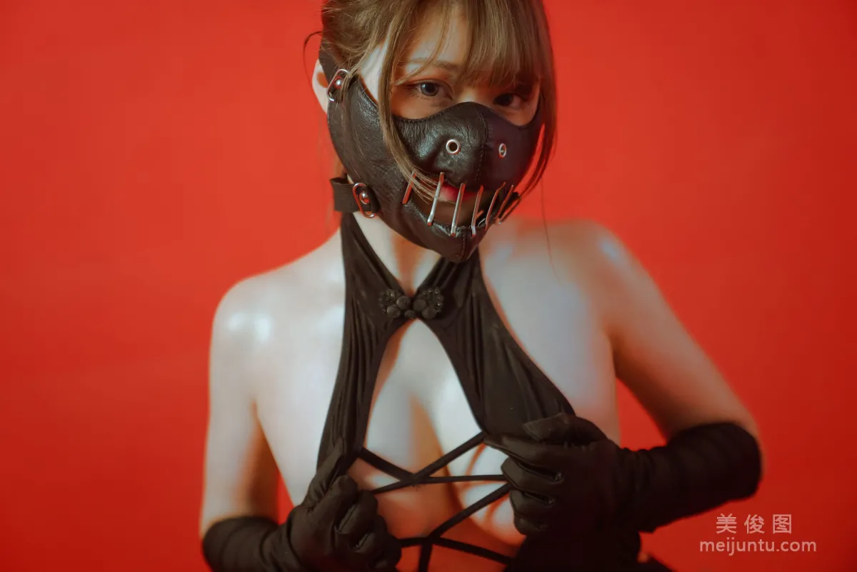 [网红COSER写真] 七月喵子 - 被捆的忍者 套图