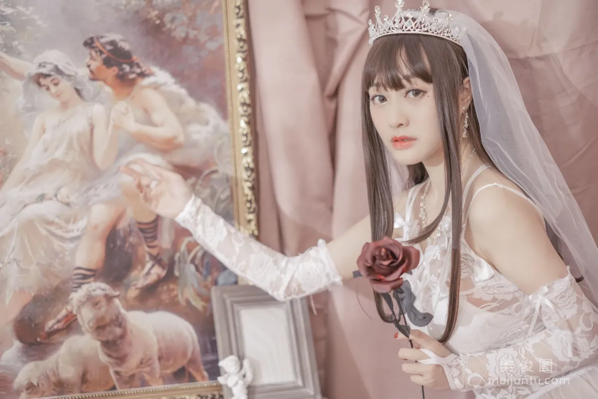 [网红COSER写真] 动漫博主脱尾巴Mizuki - 婚纱 套图