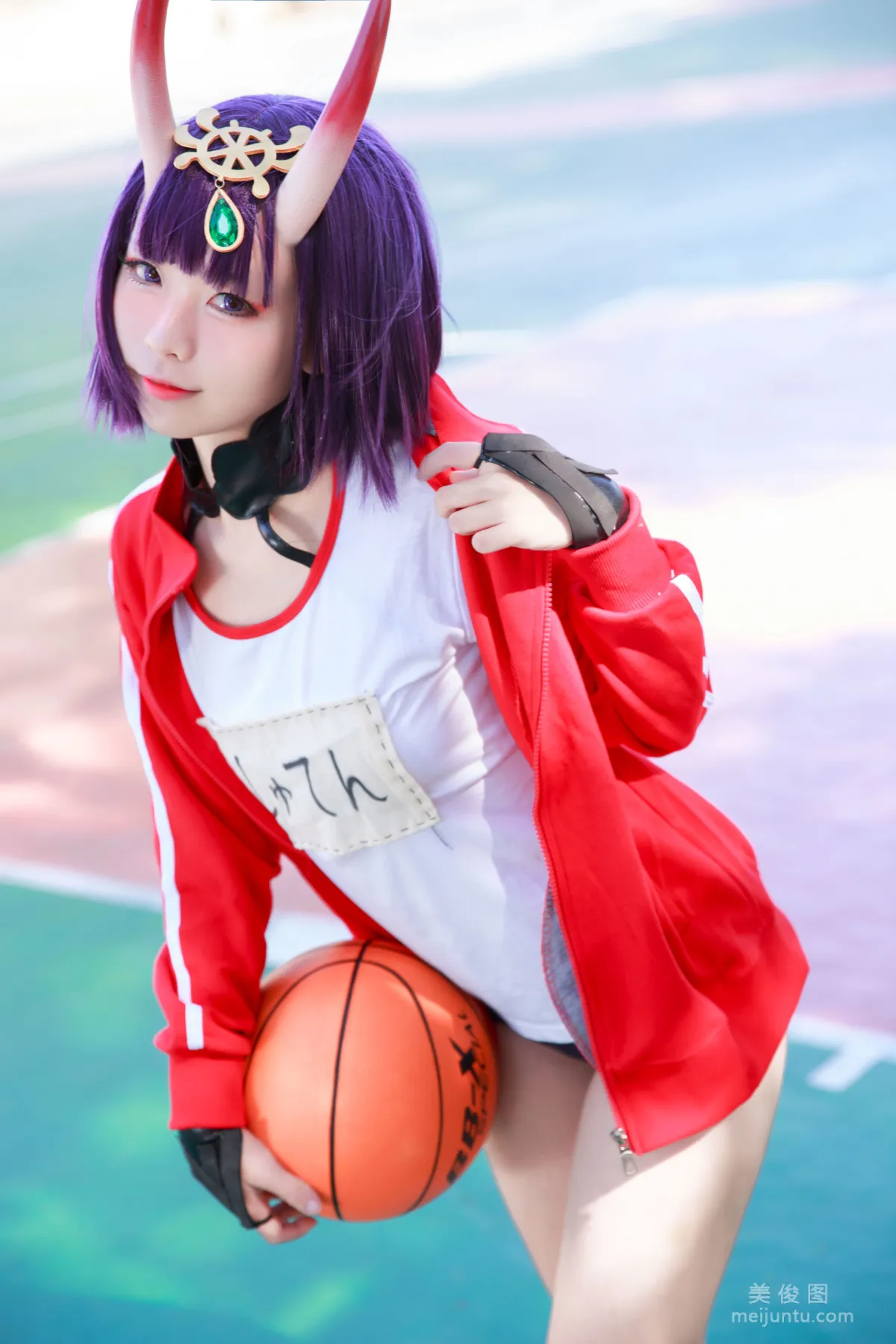 [网红COSER写真] 动漫博主G44不会受伤 - 酒吞体操服 写真套图