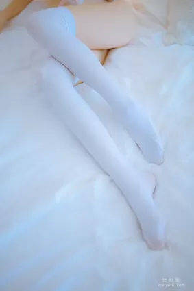 [网红COSER写真] 动漫博主阮邑_Fairy - 大象 粉色 套图