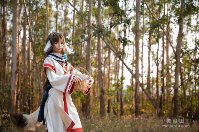 [网红COSER] 动漫博主G44不会受伤 - 艾露露 套图