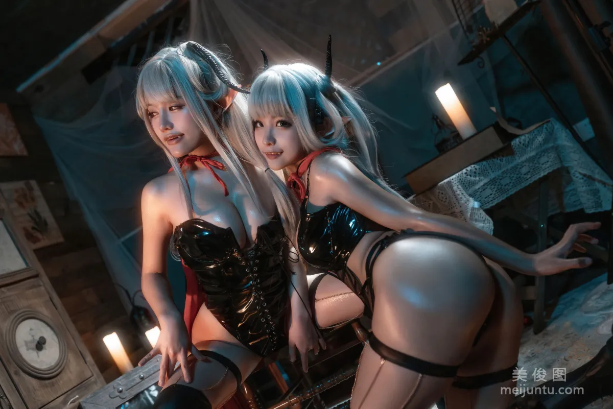 [网红COSER] 动漫博主蠢沫沫&amp;一笑芳香沁 - 吸血鬼 套图
