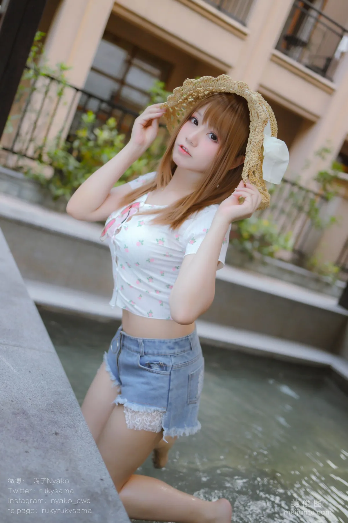 [网红COSER写真] 萌妹子Nyako喵子 - 温泉旅行 套图