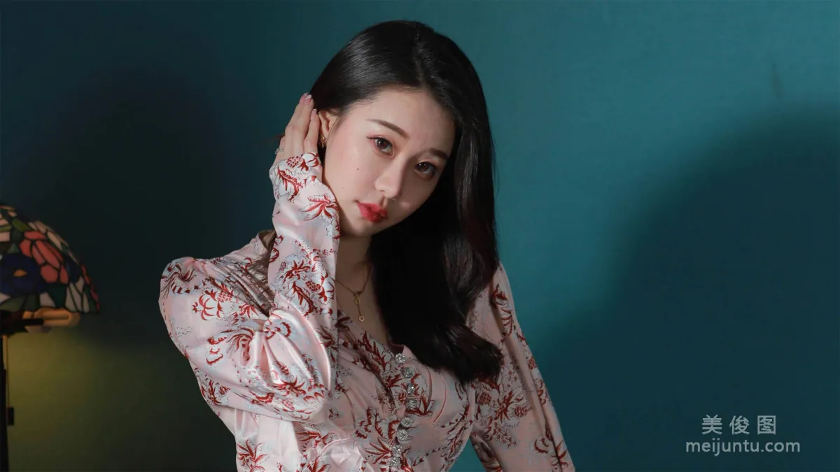 [IESS] 丝享家811： 佳爷特辑《女神降临》