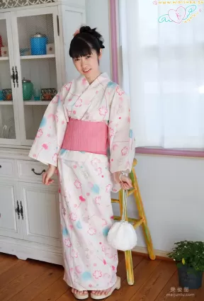 [Minisuka.tv] Kana Takasugi 高杉果那 - Revival Gallery 02