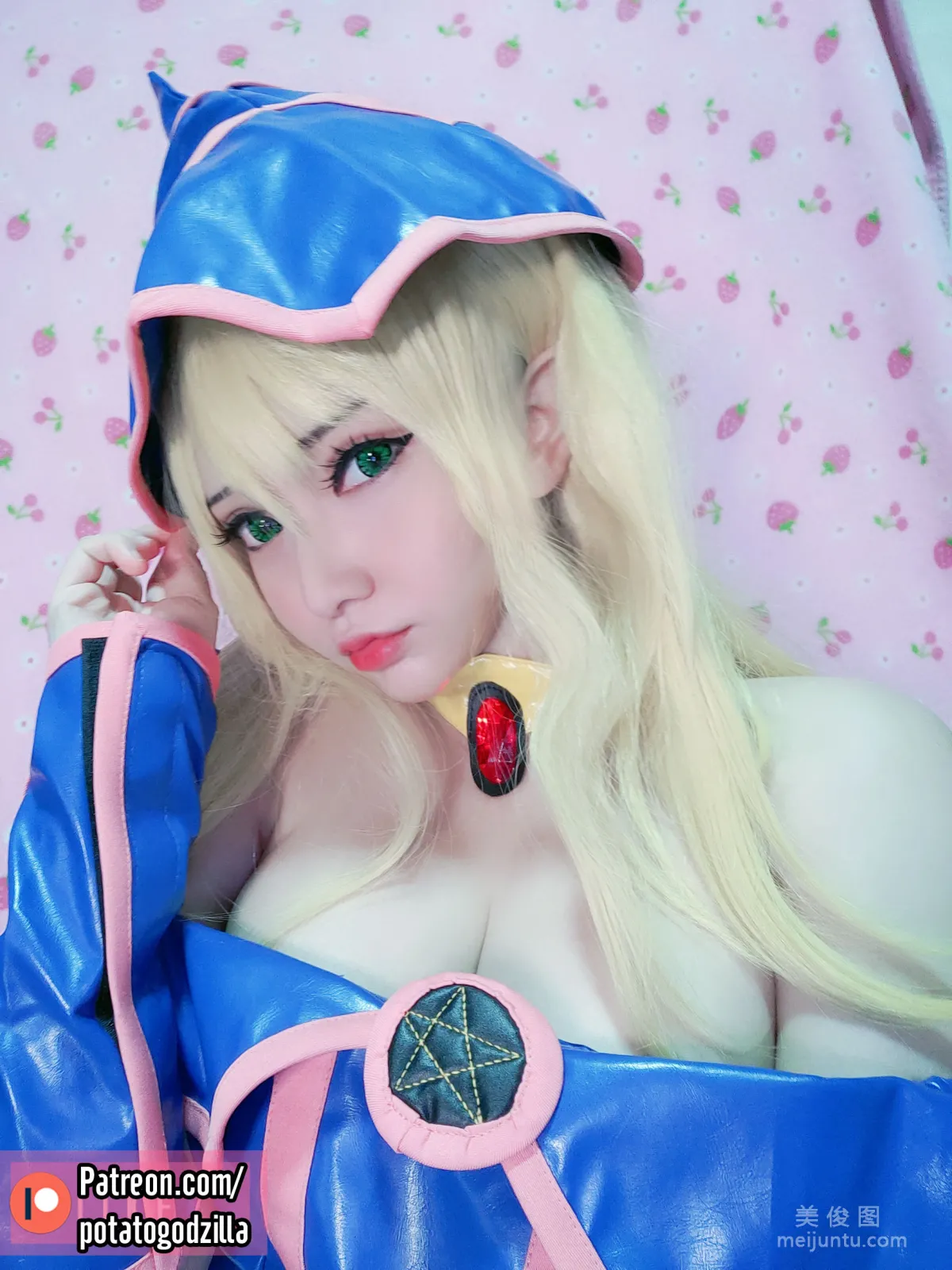 Coser小姐姐Potato Godzilla - Dark Magician Girl