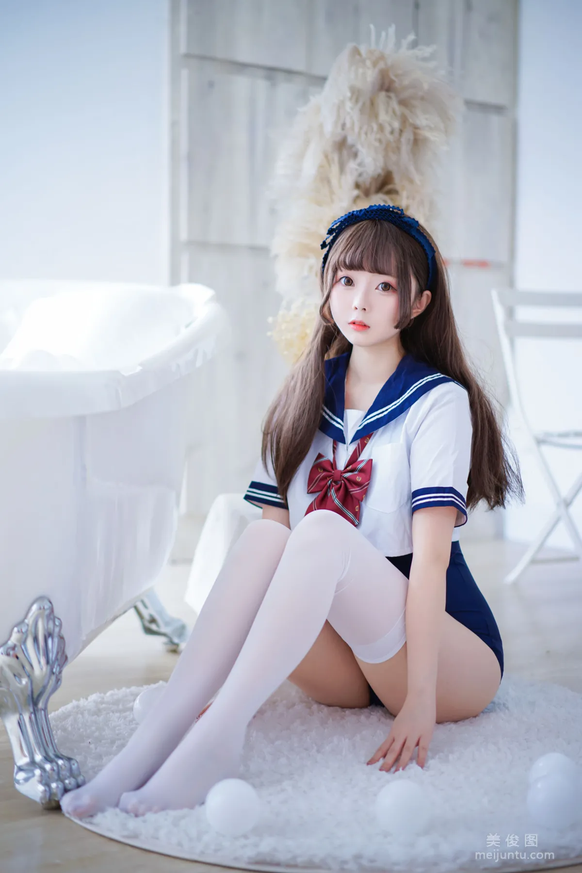 [COS福利] 日奈娇 - 制服死库水