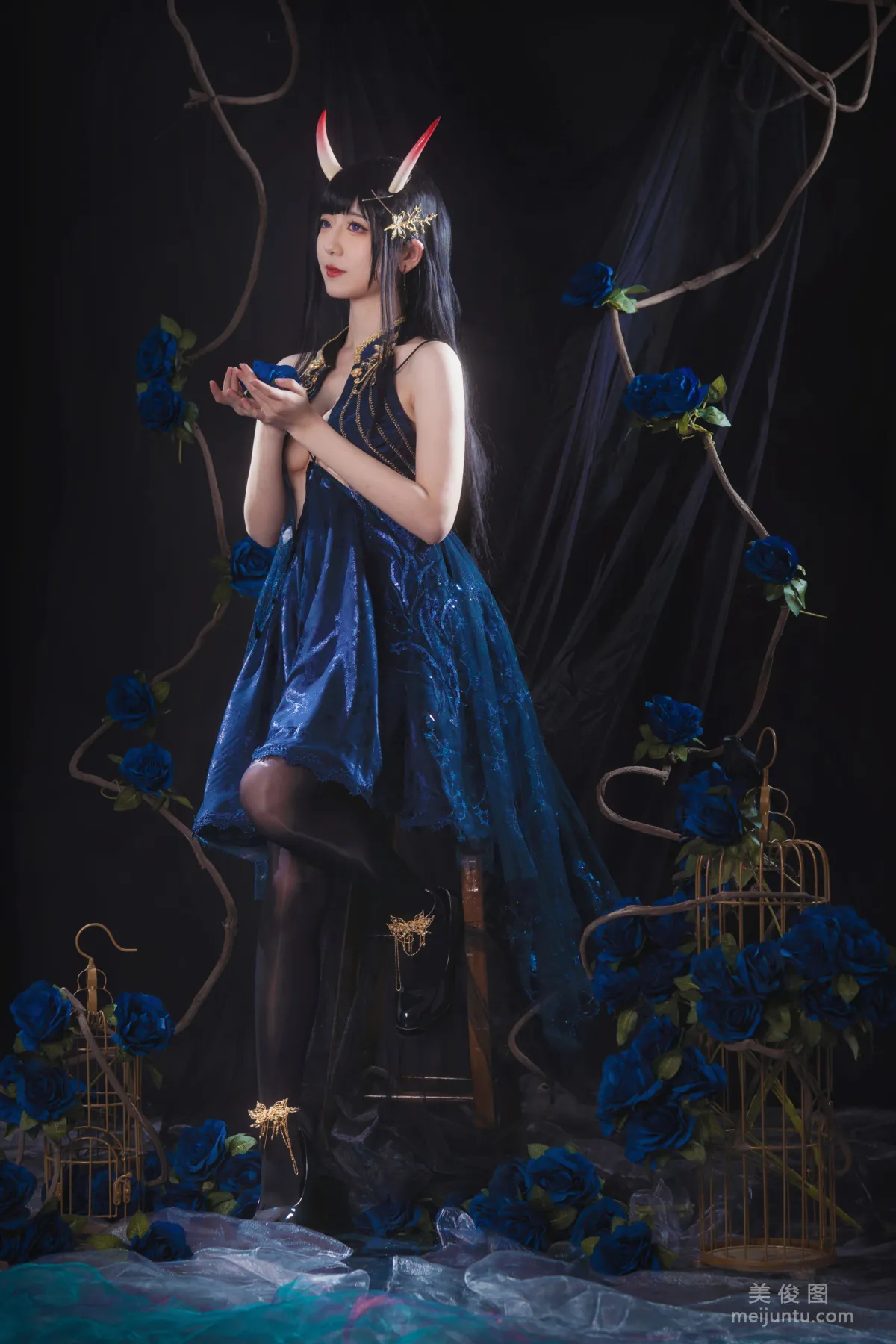 [COS福利] 小姐姐弥音音ww - 能代 写真套图