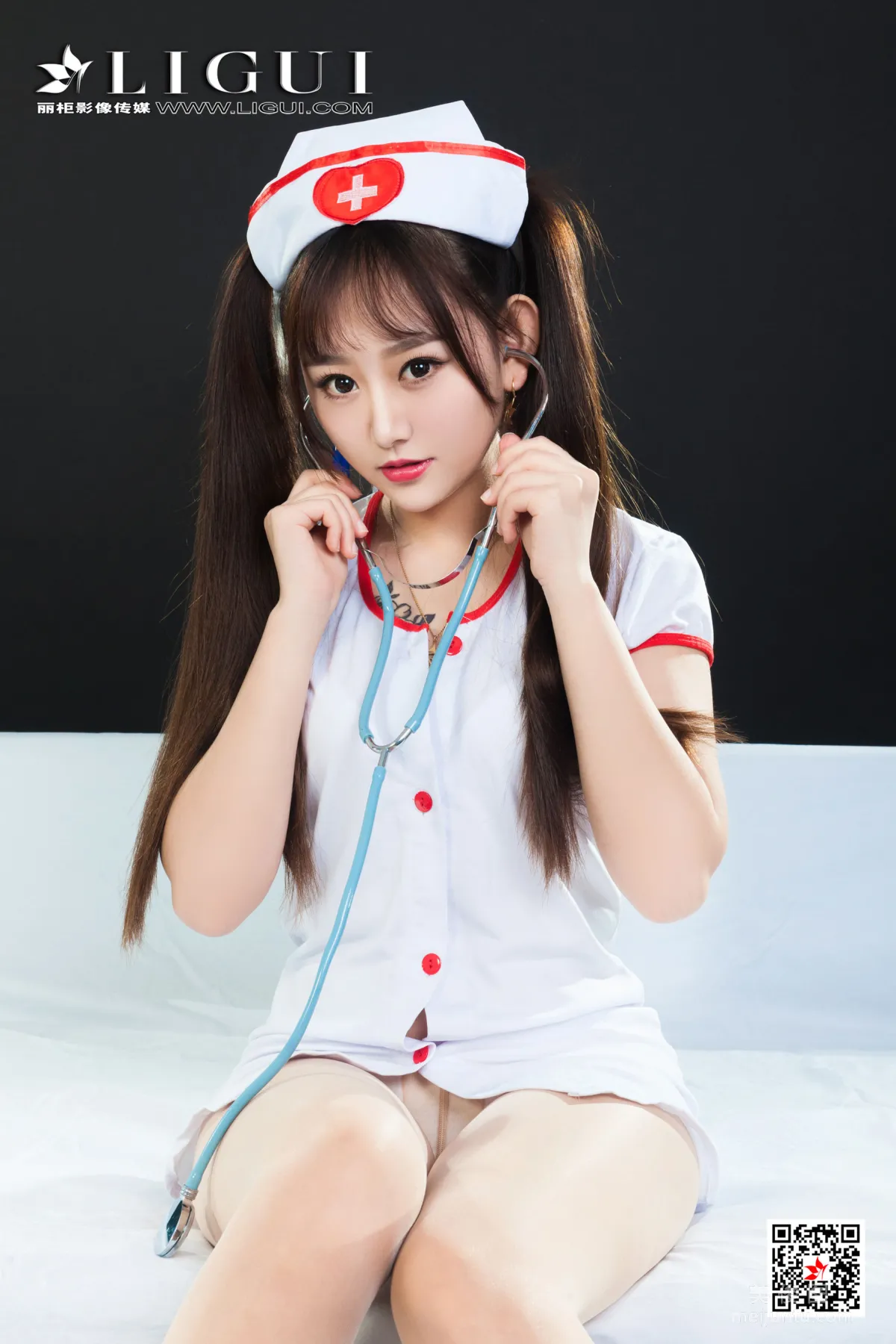 [丽柜Ligui] 小熊 《领主级特护》 丝袜写真