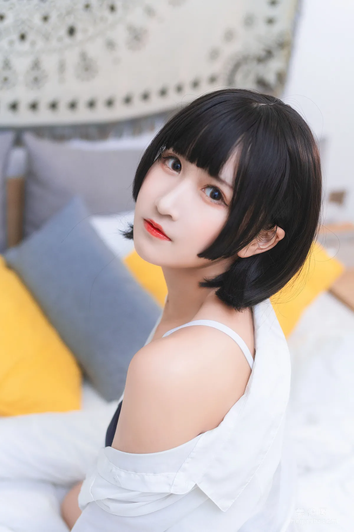 [COS福利] 微博妹子三度_69 - 衬衫日常 写真套图