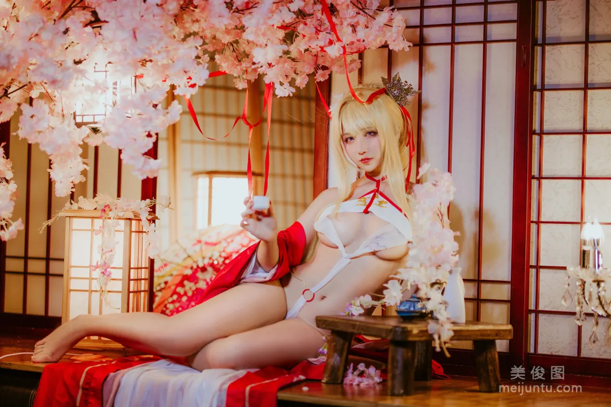 [COS福利] 动漫博主九曲Jean - 光荣新春和服