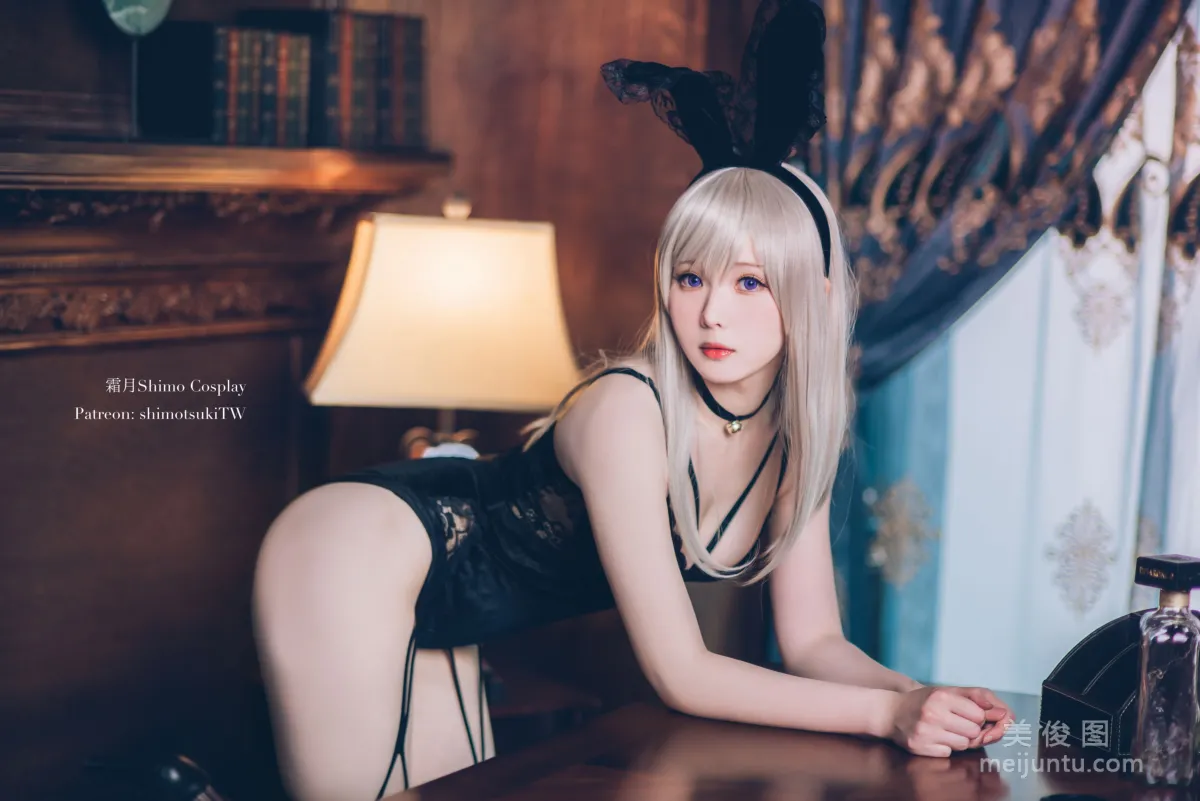 微博妹纸霜月shimo - 黑兔 写真套图