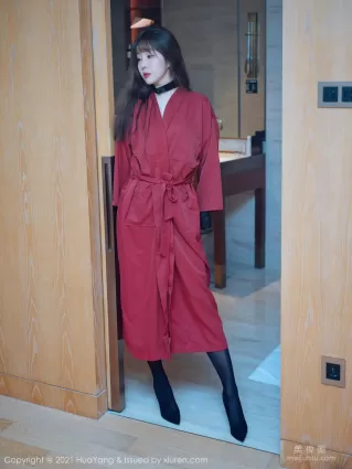 [花漾HuaYang] Vol.373 王雨纯 - 黑色主题的皮衣情趣服饰