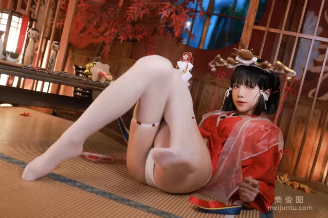 [COS福利] 动漫博主水淼aqua - 黑兽 辉夜巫女