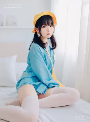 [COS福利] 微博妹纸霜月shimo - 幼稚园 写真