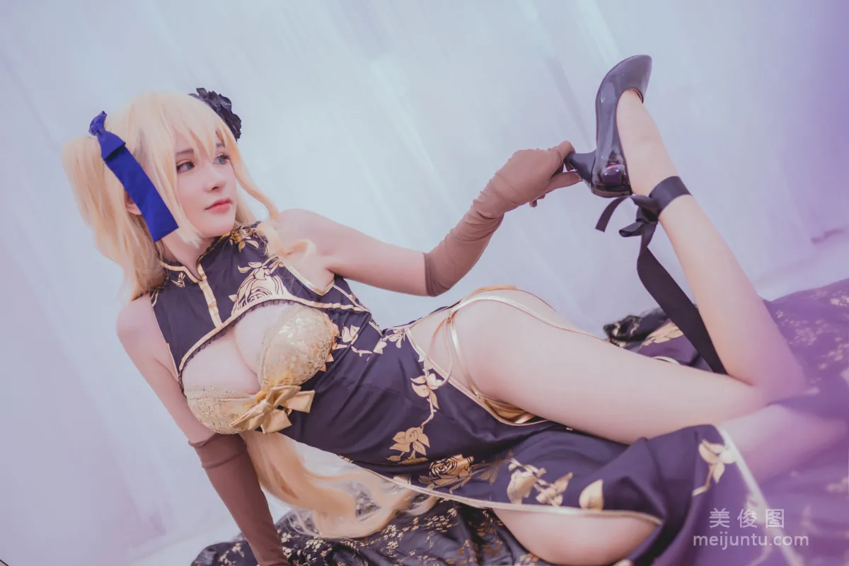 [网红COSER] 前羽_rr - 幻想 金莲