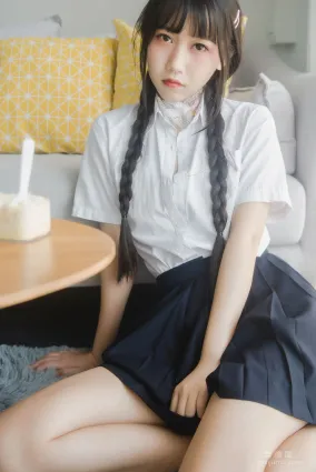 [网红COSER] 微博人气Coser不呆猫 - 奶油少女
