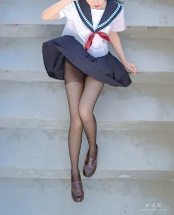 [网红COSER] 动漫博主果咩酱w - JK