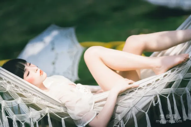 [网红COSER] 尤物清水由乃 - 湿水洛丽塔