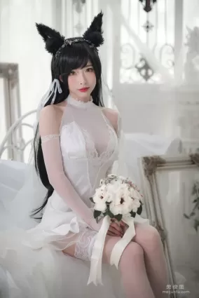 [COS福利] 尤物清水由乃 - 爱宕婚纱