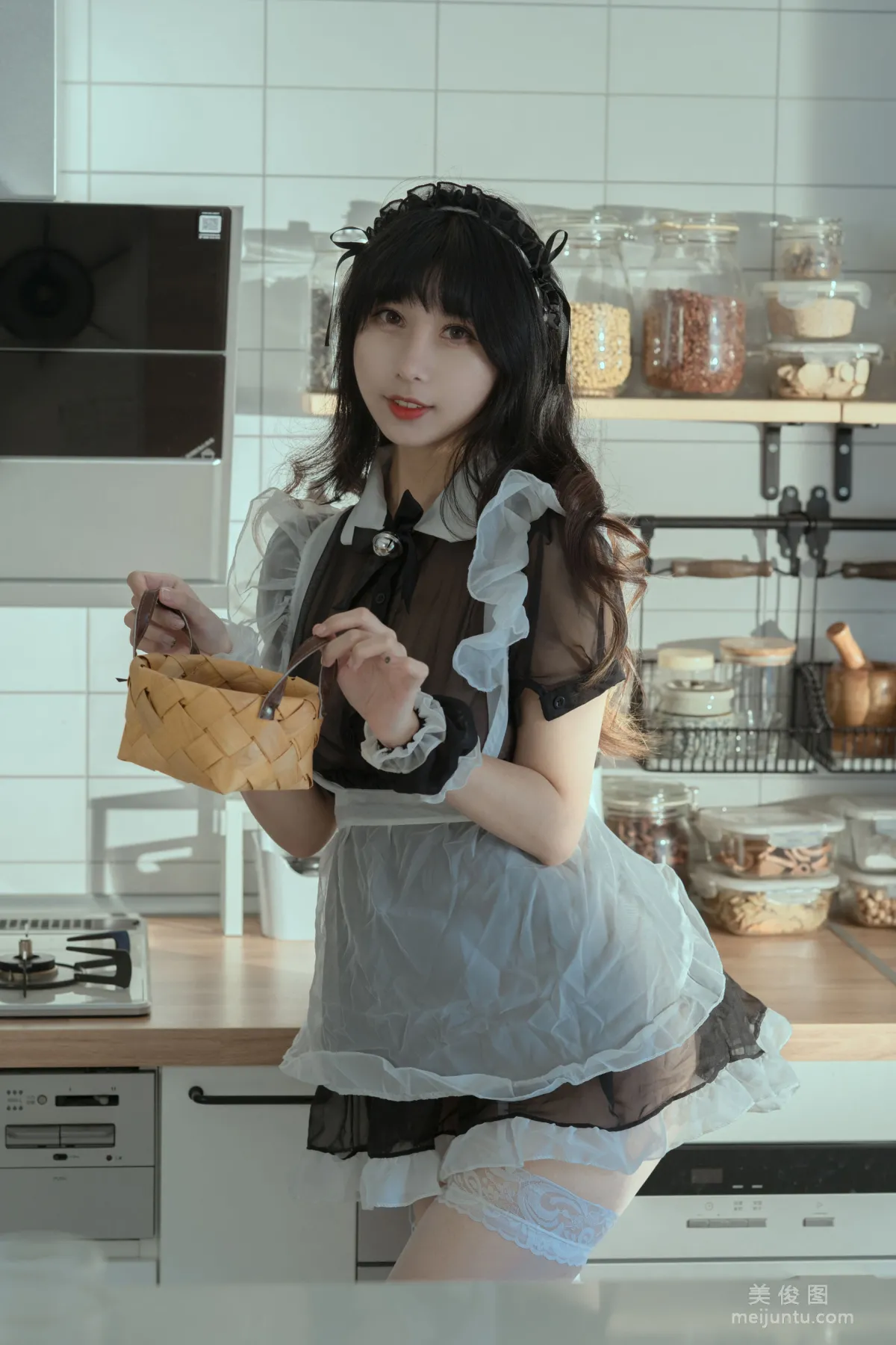 [网红COSER] 云溪溪 - 奶桃女仆