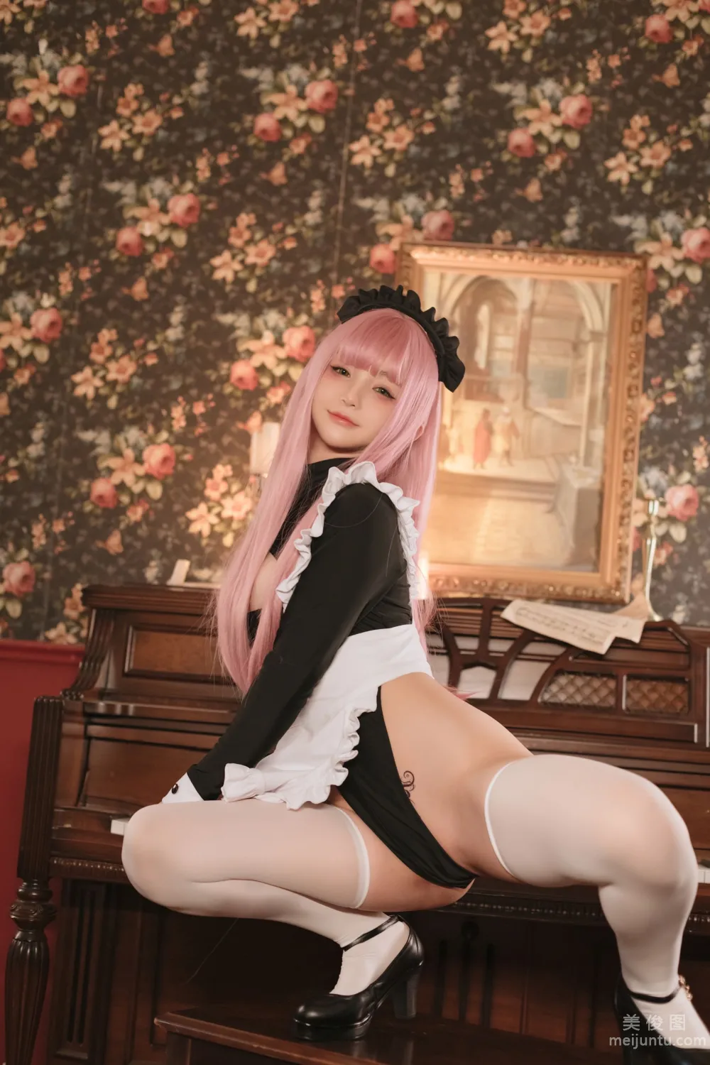 [网红COSER写真] 桜井宁宁 - 复古女仆 套图