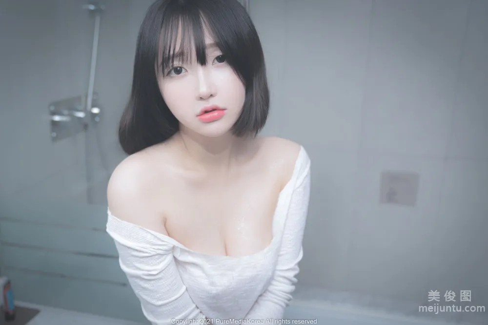 [PURE MEDIA] Vol.070 Yeeun - 性感少女 写真套图