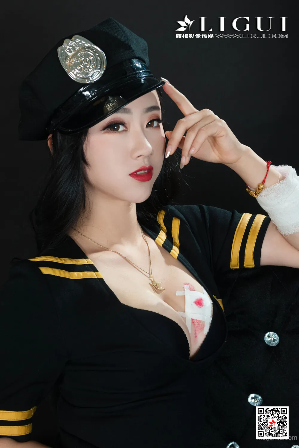 [丽柜Ligui] 2021.09.15 Model 然然 丝足美腿套图