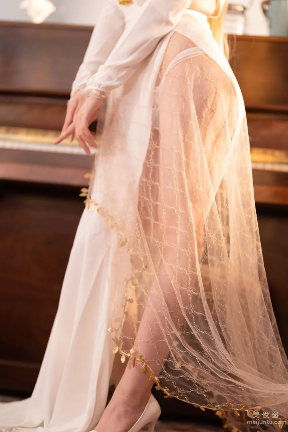 [网红COSER写真] 前羽 - 天意佳人 套图