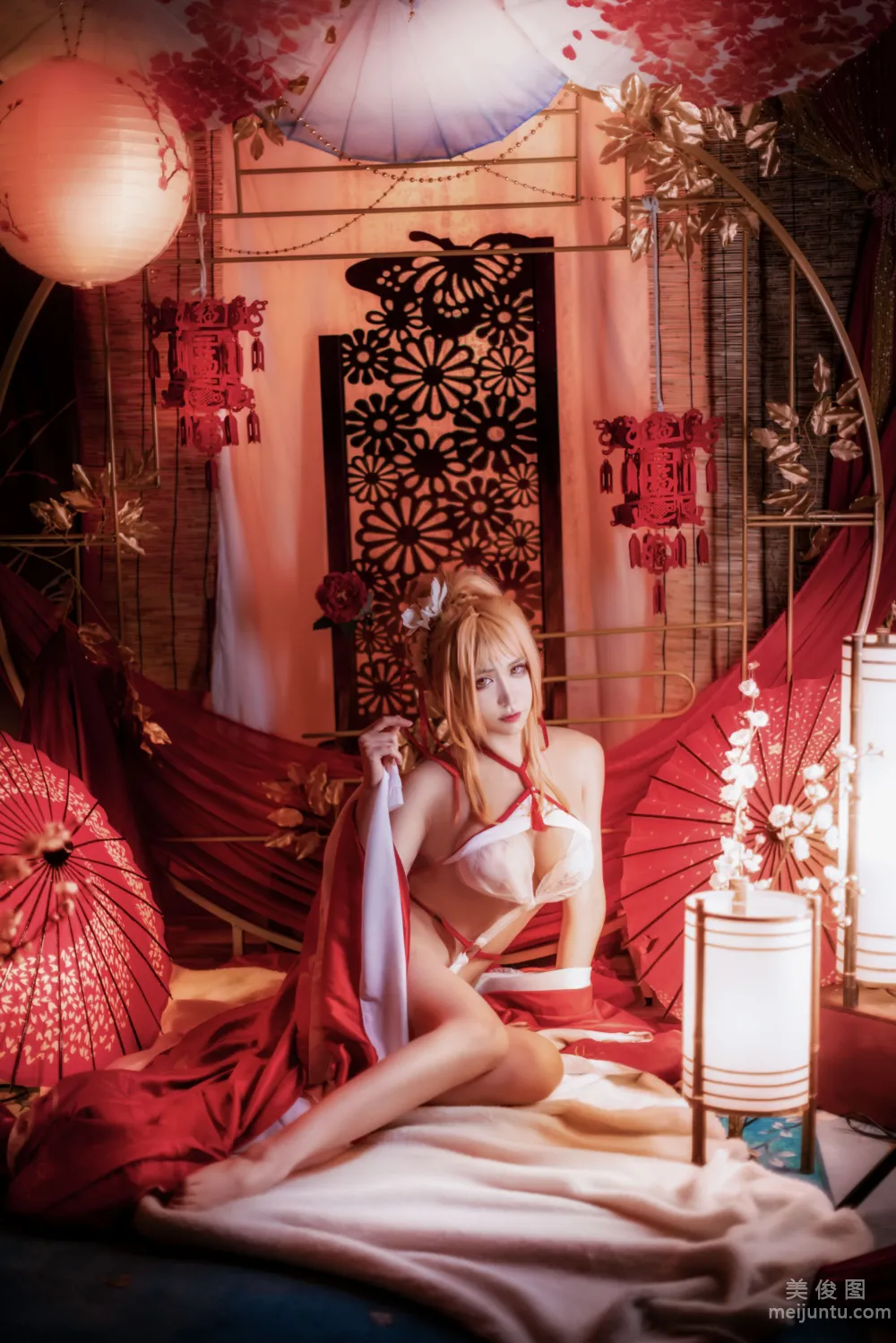 [网红COSER写真] 阮邑_Fairy - 光荣 凉夜香雪 套图