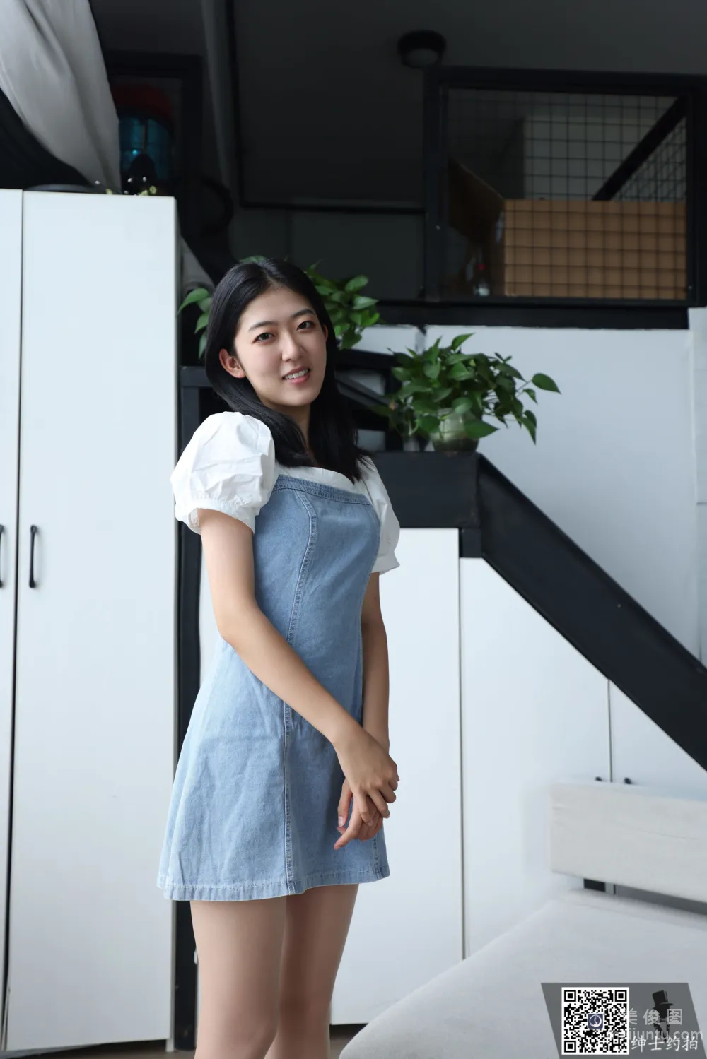 [绅士约拍] SS022 帆帆 清纯少女美腿写真