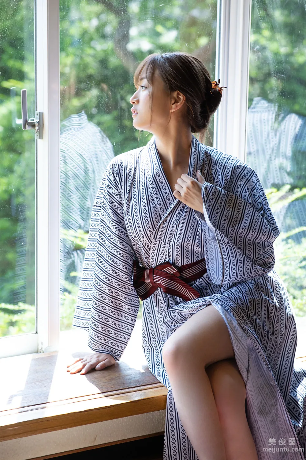 [Minisuka.tv] 山中真由美 - Secret Gallery (STAGE2) 16.4 写真套图