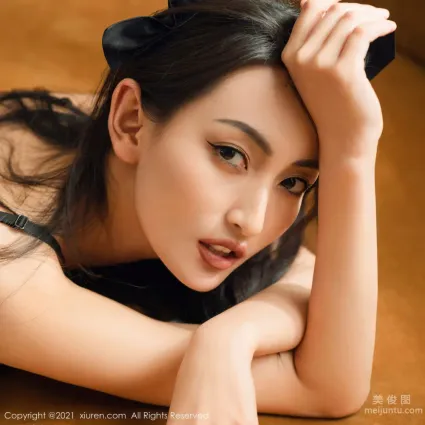 [秀人XIUREN] No.3628 陈舒羽 - 姓感如小野猫的小姐姐