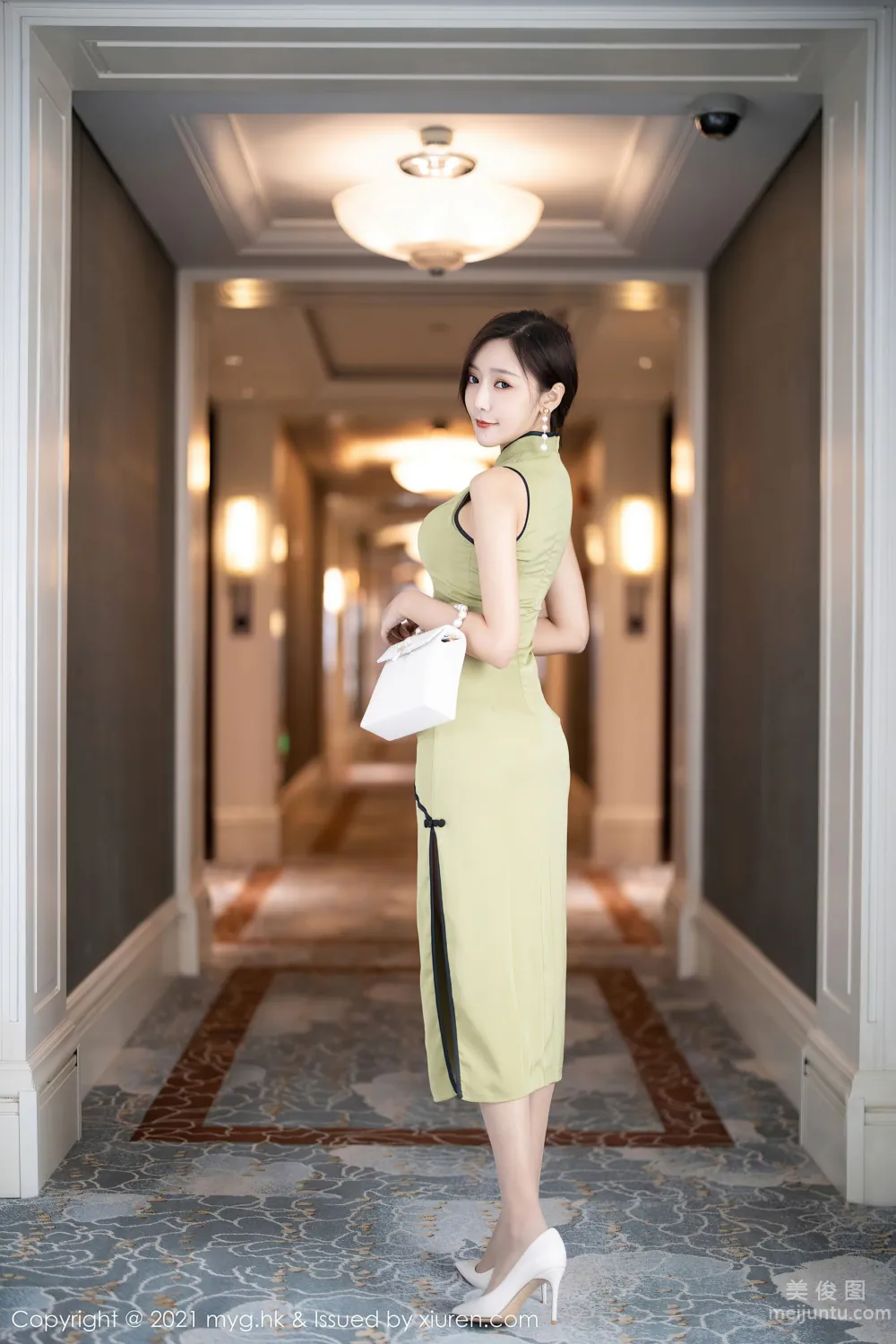 [美媛馆MyGirl] Vol.551 王馨瑶yanni - 古典浪漫的韵味旗袍