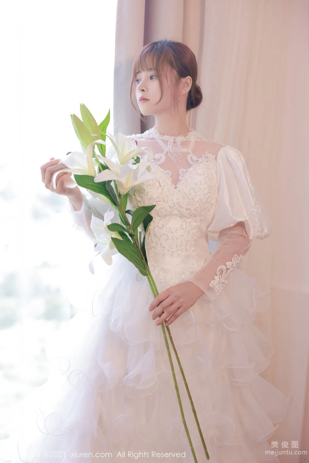 [秀人XIUREN] No.3671 奈沐子 - 唯美动人的白色婚纱系列