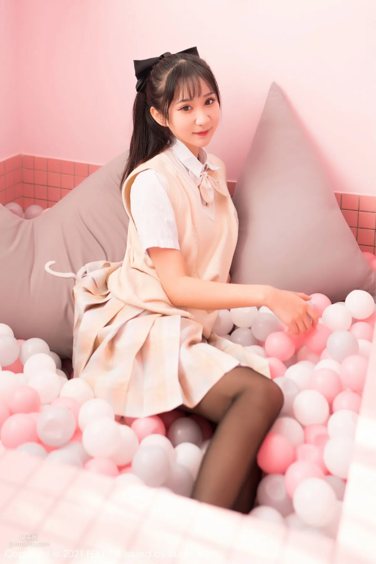 [FEILIN] 2021.10.28 VOL.417 小果冻儿