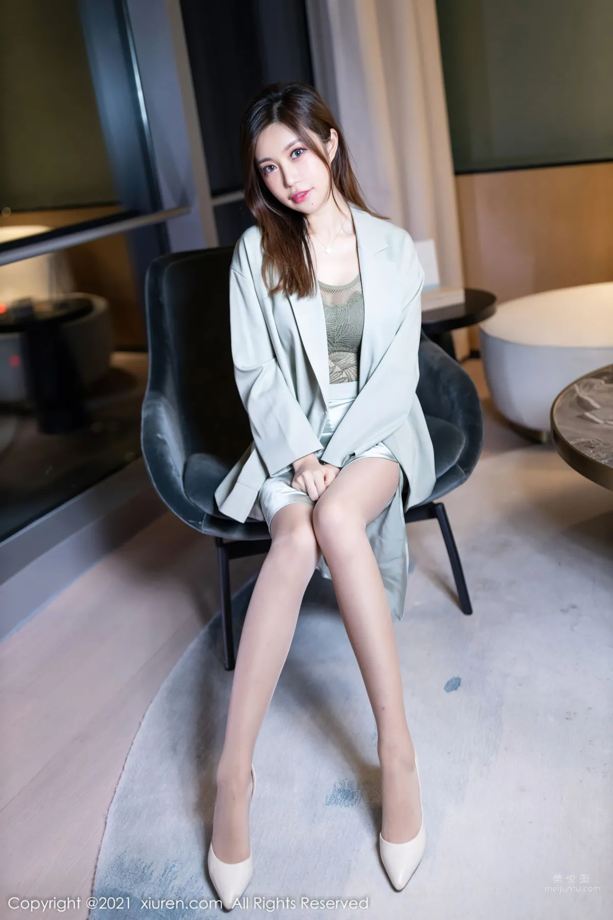 [XiuRen] 2021.12.17 No.4353 绮里嘉ula