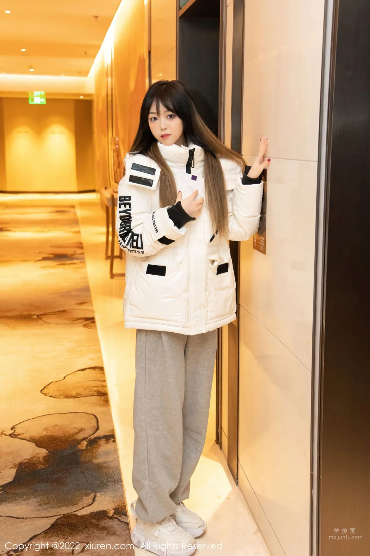 [XiuRen] 2022.01.17 No.4470 奶瓶