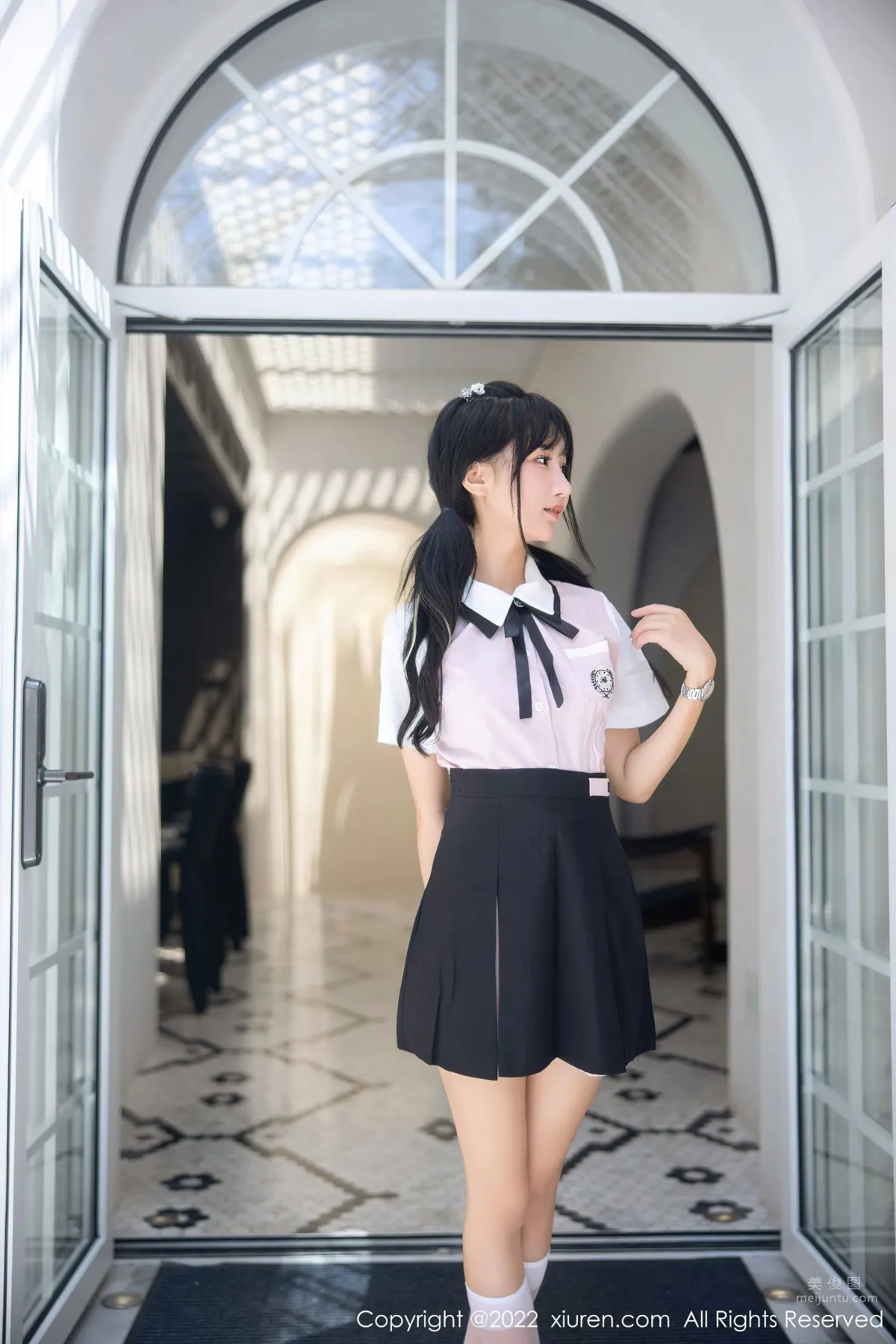 [XiuRen] 2022.08.16 No.5443 小果冻儿