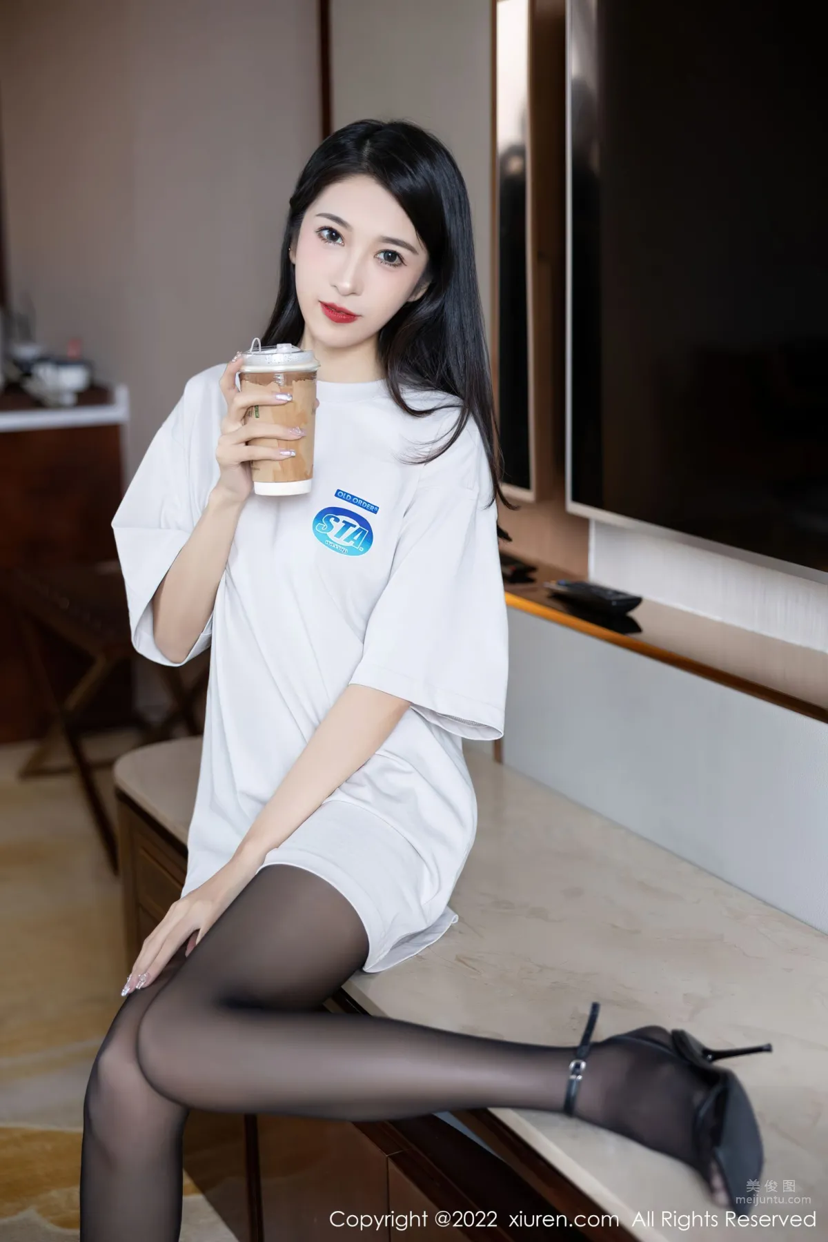 [XiuRen] 2022.08.29 No.5507 林乐一