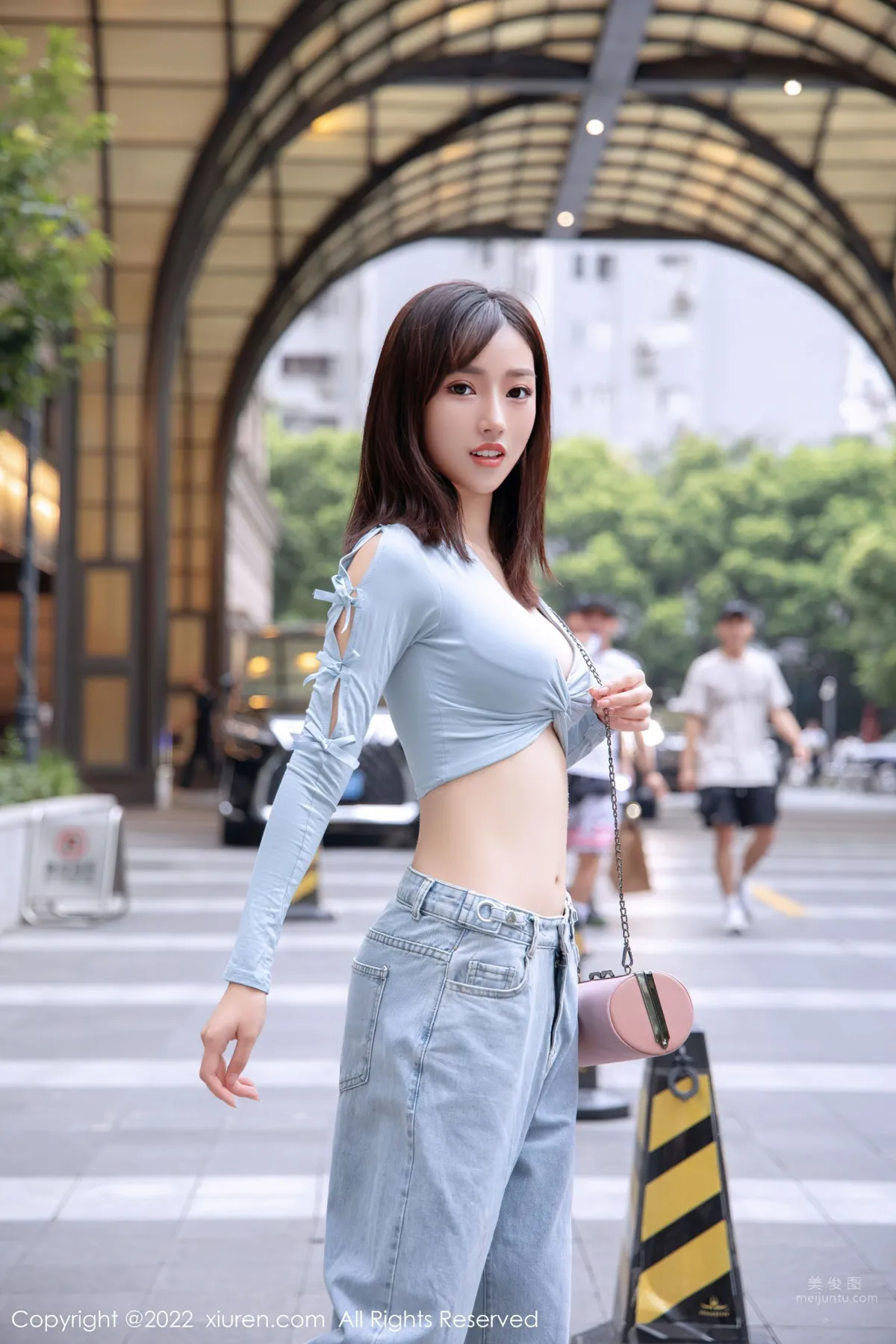[XiuRen] 2022.06.02 No.5097 西门小玉